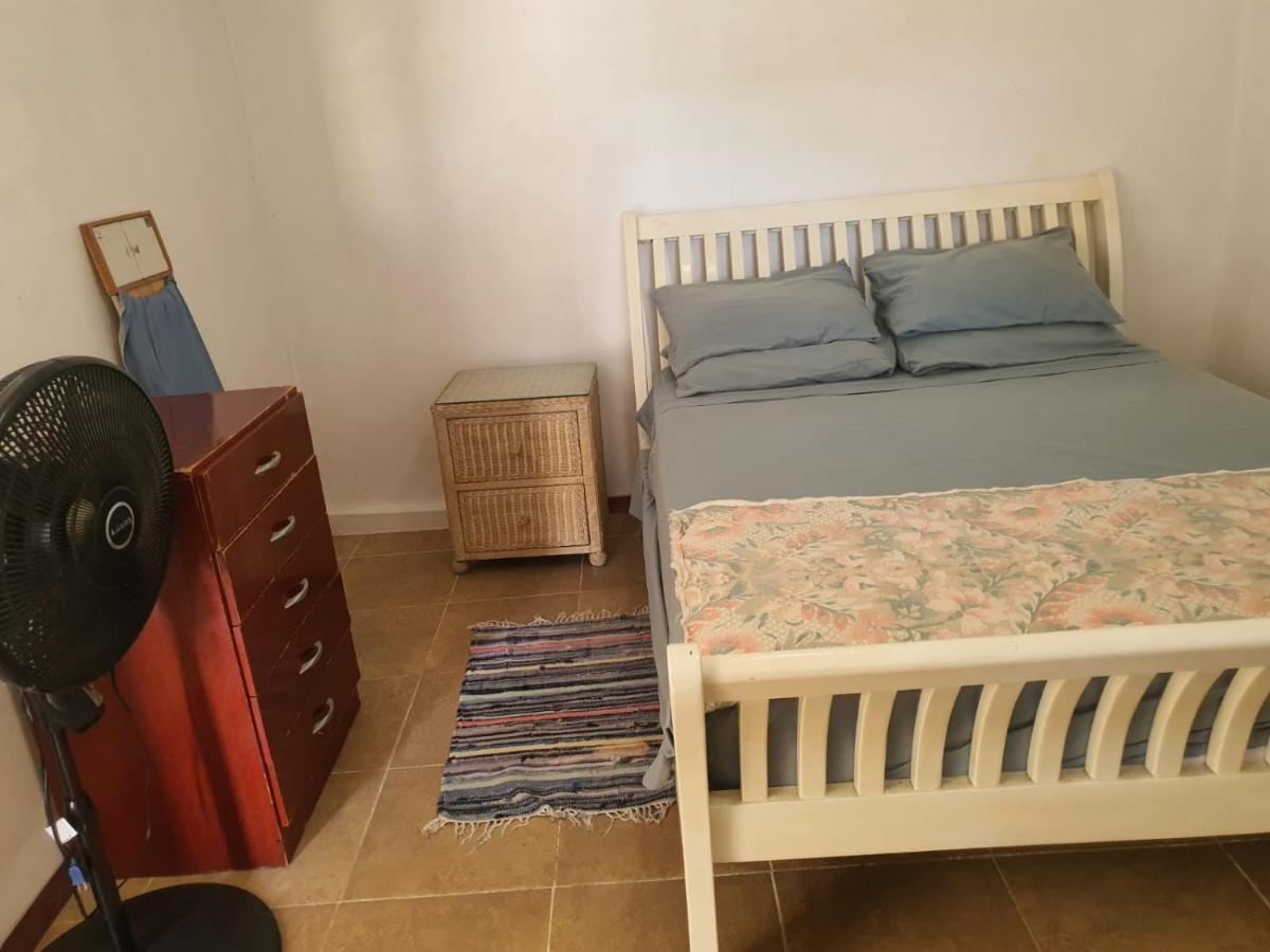 Ventnor House Apartments Бриджтаун Экстерьер фото