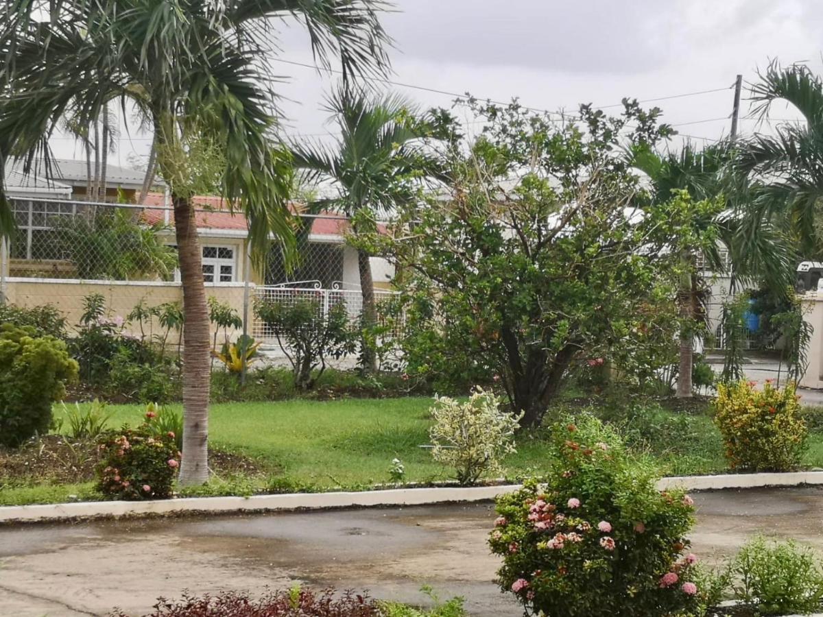 Ventnor House Apartments Бриджтаун Экстерьер фото