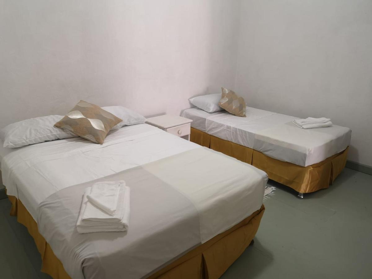Ventnor House Apartments Бриджтаун Экстерьер фото